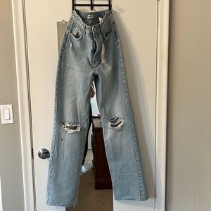 Brand new Zara distressed light wash jeans